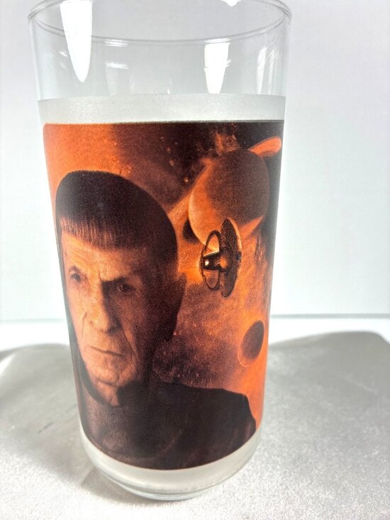 Parmount Other - Star Trek Spock Pint Glass 2008 Paramount CBS Leonard Nimoy Etched Collectible